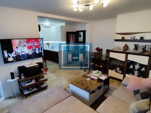 Prodaja, trosoban stan, 78m², Centar, Jagodina - image 23