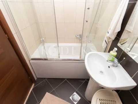 Izdavanje, jednosoban stan, 52m², City Kvart, Podgorica - image 10