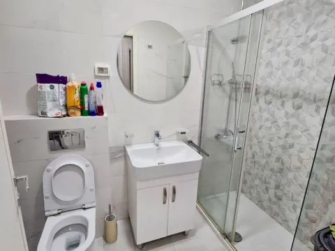 Izdavanje, jednosoban stan, 49m², Central Point, Podgorica - image 7