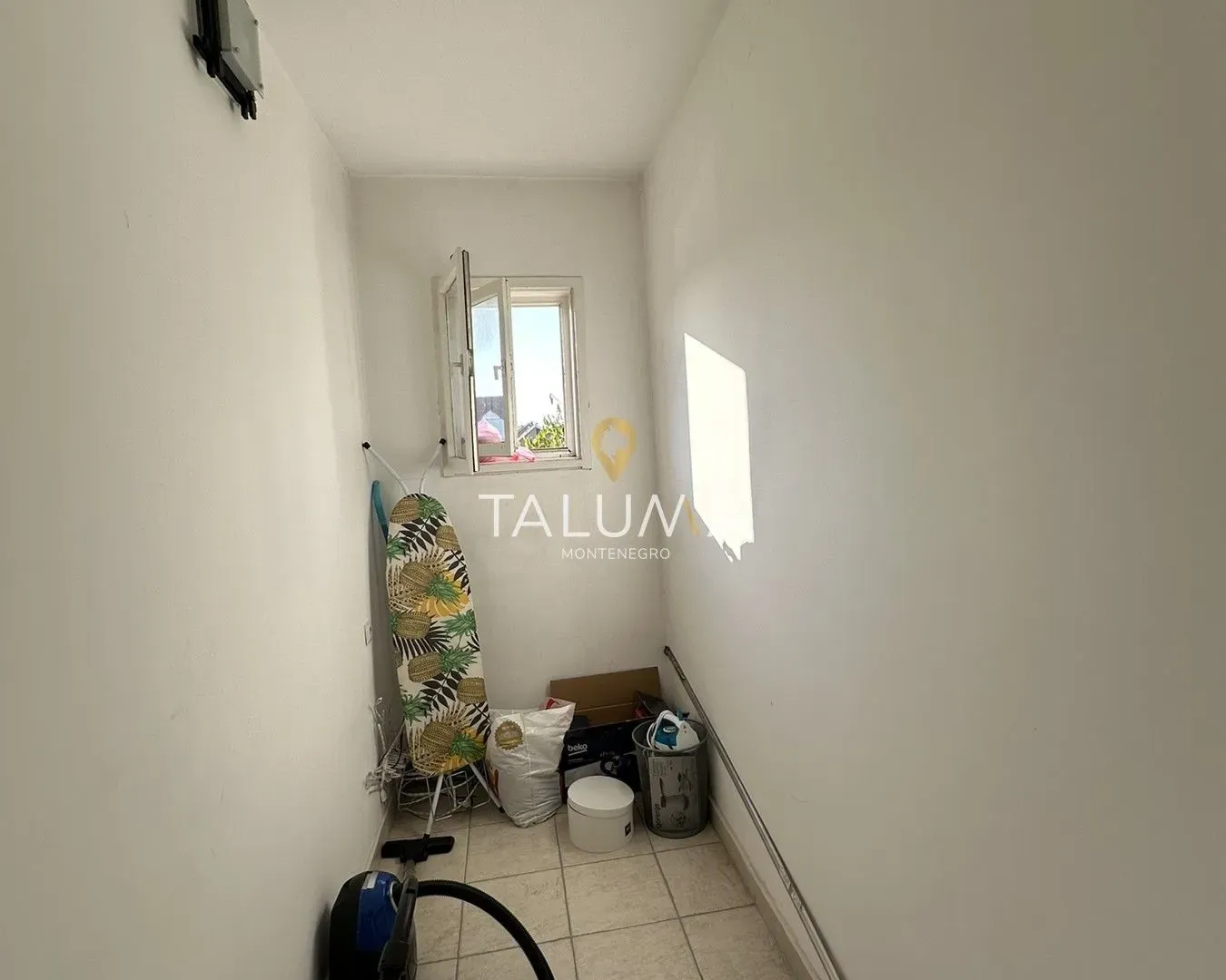 Rent, two bedroom apartment, 106m², Stari Aerodrom, Podgorica