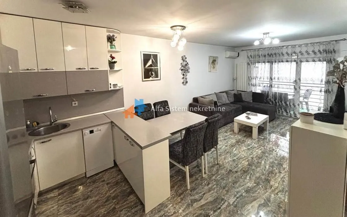 Izdavanje, trosoban stan, 56m², Zvezdara Sve Podlokacije, Beograd
