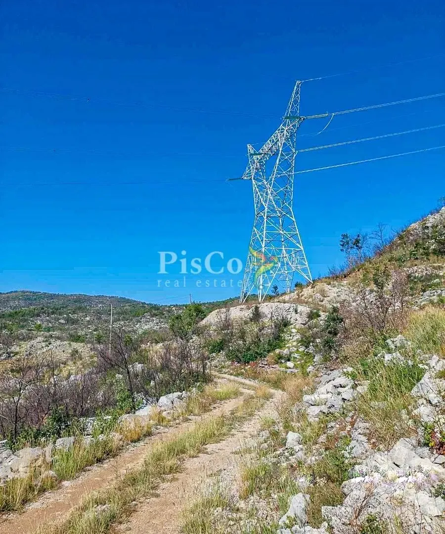 Prodaja, plac, 480000m², Nikšić, Crna Gora