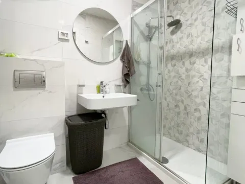 Izdavanje, jednosoban stan, 50m², Central Point, Podgorica - image 9