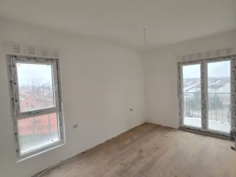 Izdavanje, dvosoban stan, 82m², Zabjelo, Podgorica - image 7