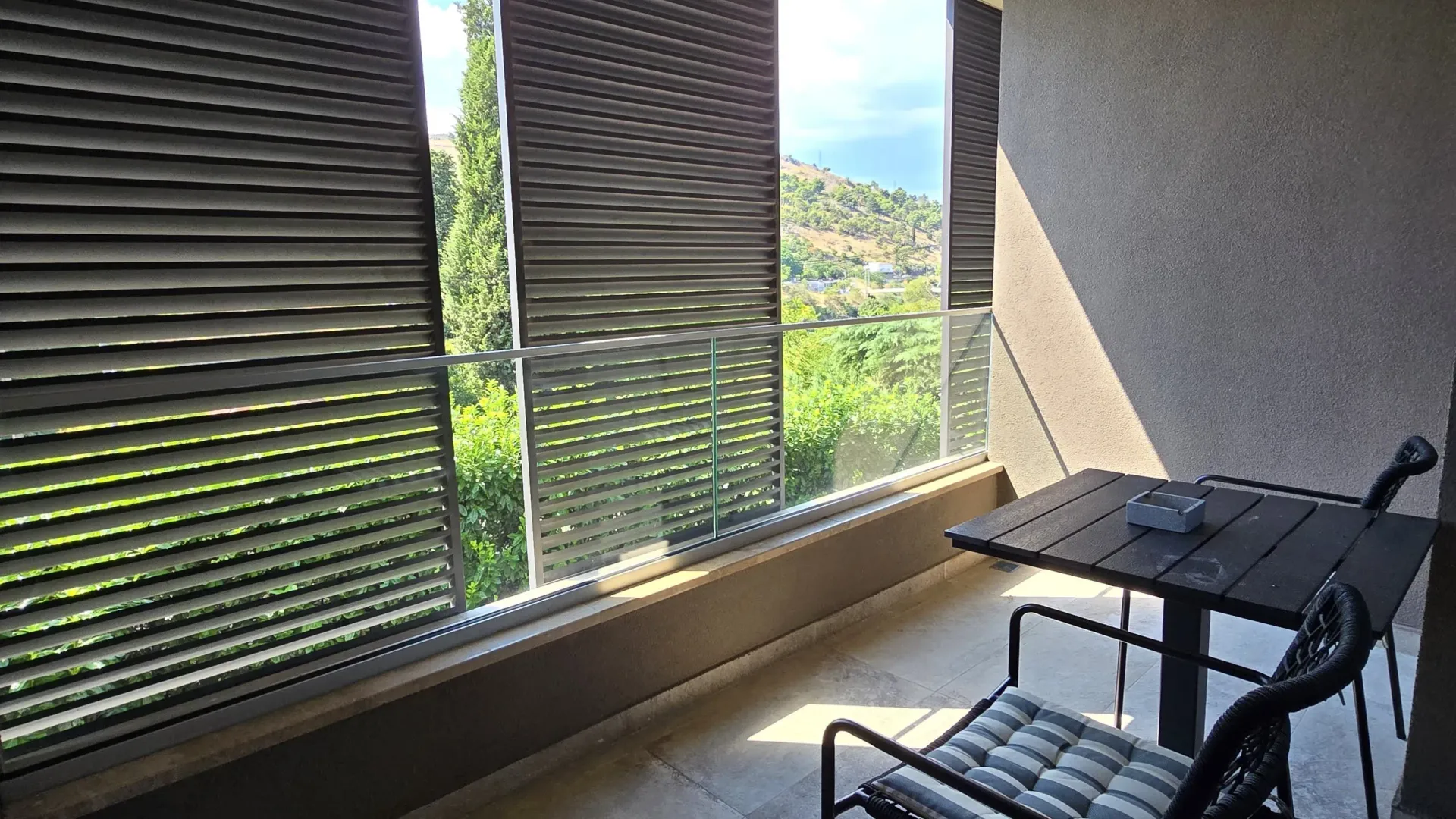 Izdavanje, trosoban stan, 85m², Vezirov Most, Podgorica