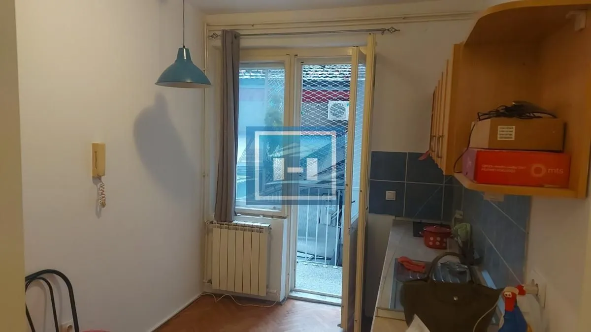 Prodaja, jednosoban stan, 26m², Topličin venac, Beograd