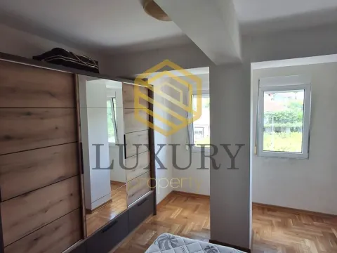Izdavanje, dvosoban stan, 85m², Preko Morače, Podgorica - image 9