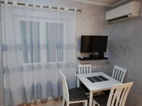 Sale, one bedroom apartment, 35m², Velji Vinogradi, Budva - image 4