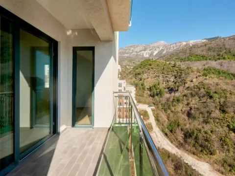 Sale, two bedroom apartment, 63m², Bečići, Budva - image 7