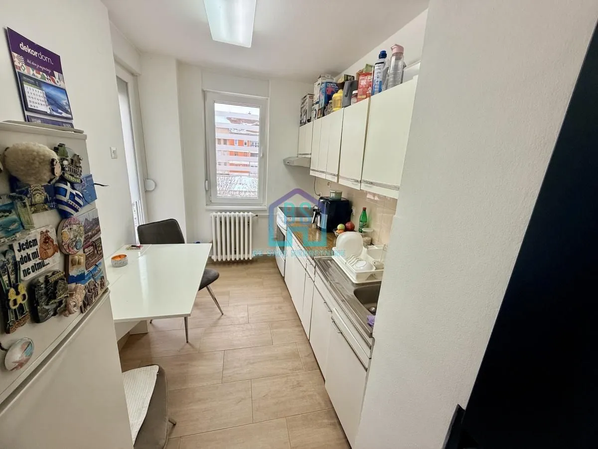 Prodaja, dvosoban stan, 55m², Novo naselje, Novi Sad