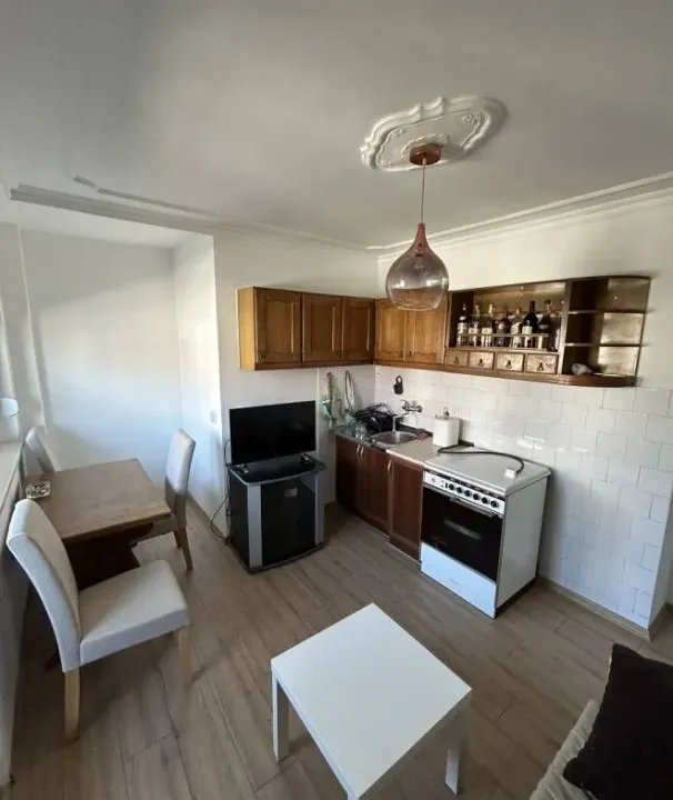 Rent, two bedroom apartment, 38m², Sarajevska, Beograd