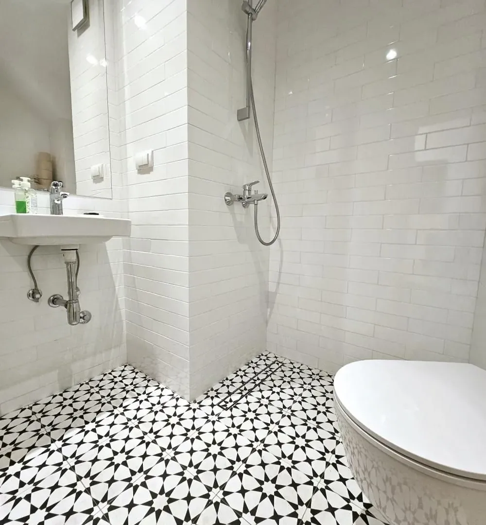 Rent, four bedroom apartment, 143m², Kalenić Pijaca, Vračar Sve Podlokacije