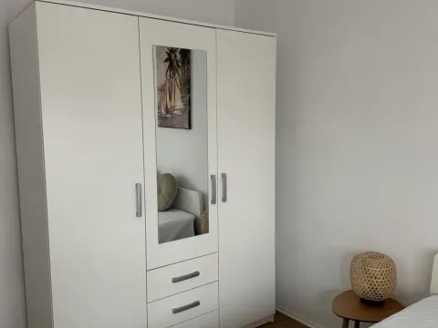 Izdavanje, dvosoban stan, 30m², Medijana, Niš - image 4