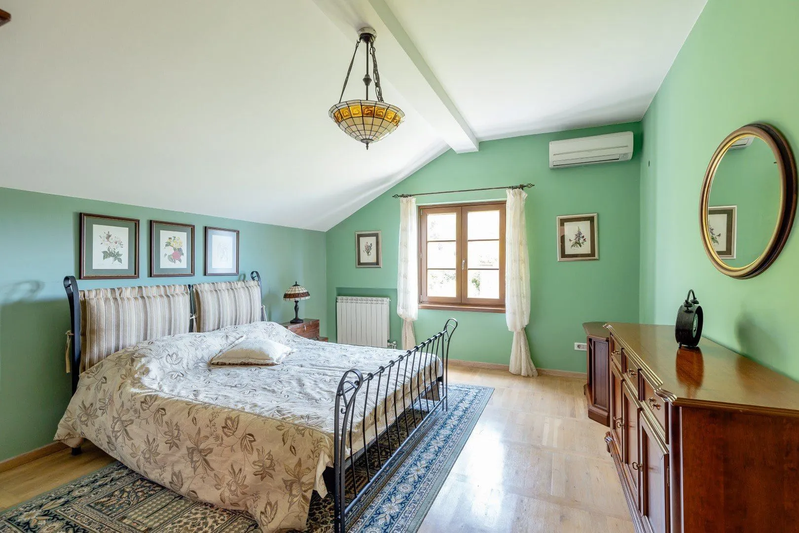 Sale, house, 354m², Kotor, Crna Gora