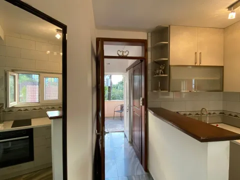 Izdavanje, jednosoban stan, 50m², Zabjelo, Podgorica - image 4