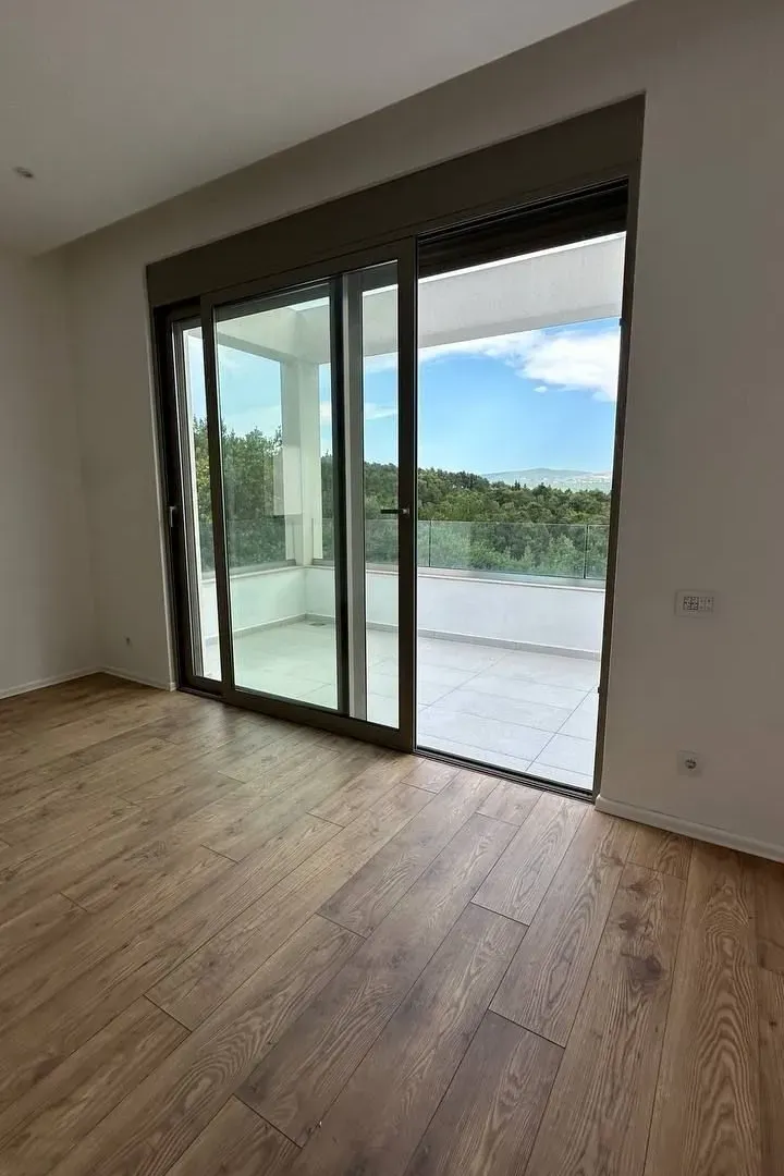 Sale, two bedroom apartment, 103m², Kavač, Kotor