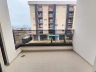 Izdavanje, dvosoban stan, 53m², New City, Podgorica - image 2