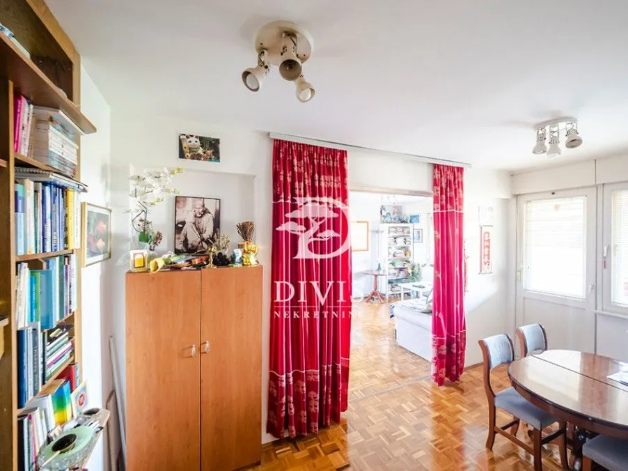 Prodaja, trosoban stan, 101m², Žarkovo, Beograd