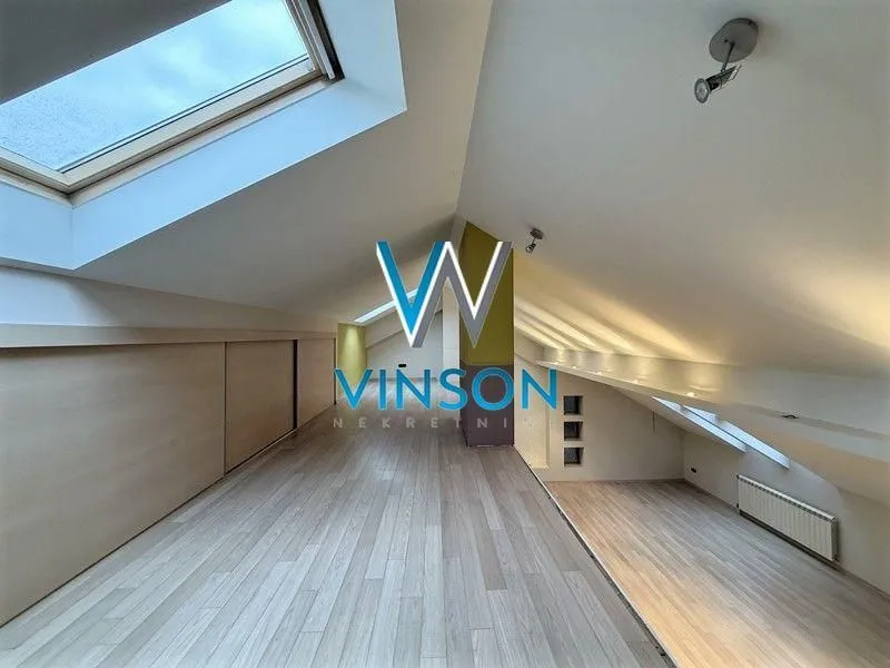 Rent, office space, 131m², Centar, Novi Sad