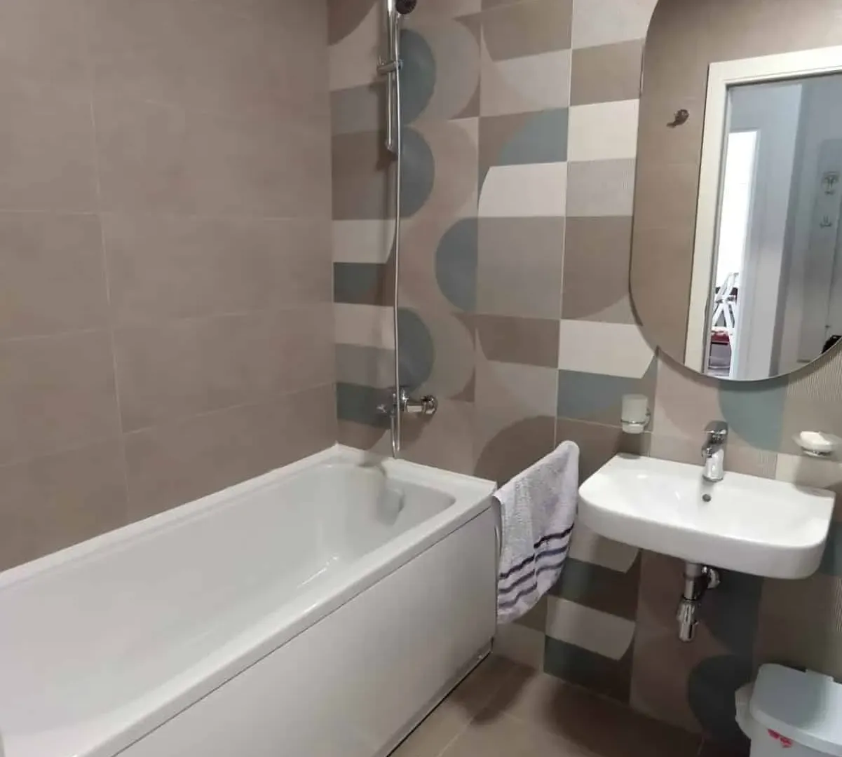 Rent, one bedroom apartment, 42m², Pobrežje, Podgorica