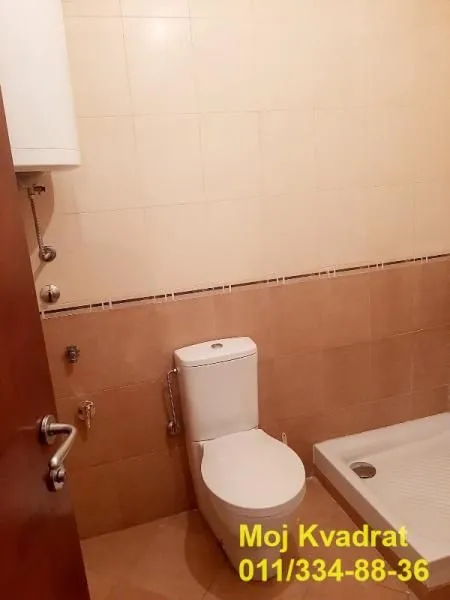 Prodaja, dvosoban stan, 81m², Vračar Hram, Vračar Sve Podlokacije