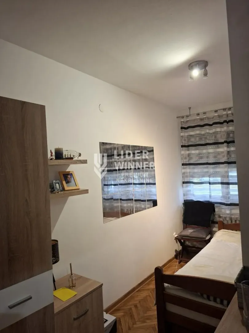 Prodaja, trosoban stan, 68m², Novi Beograd Sve Podlokacije, Beograd