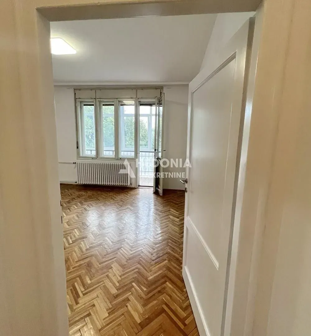 Rent, office space, 99m², Savski Venac, Beograd