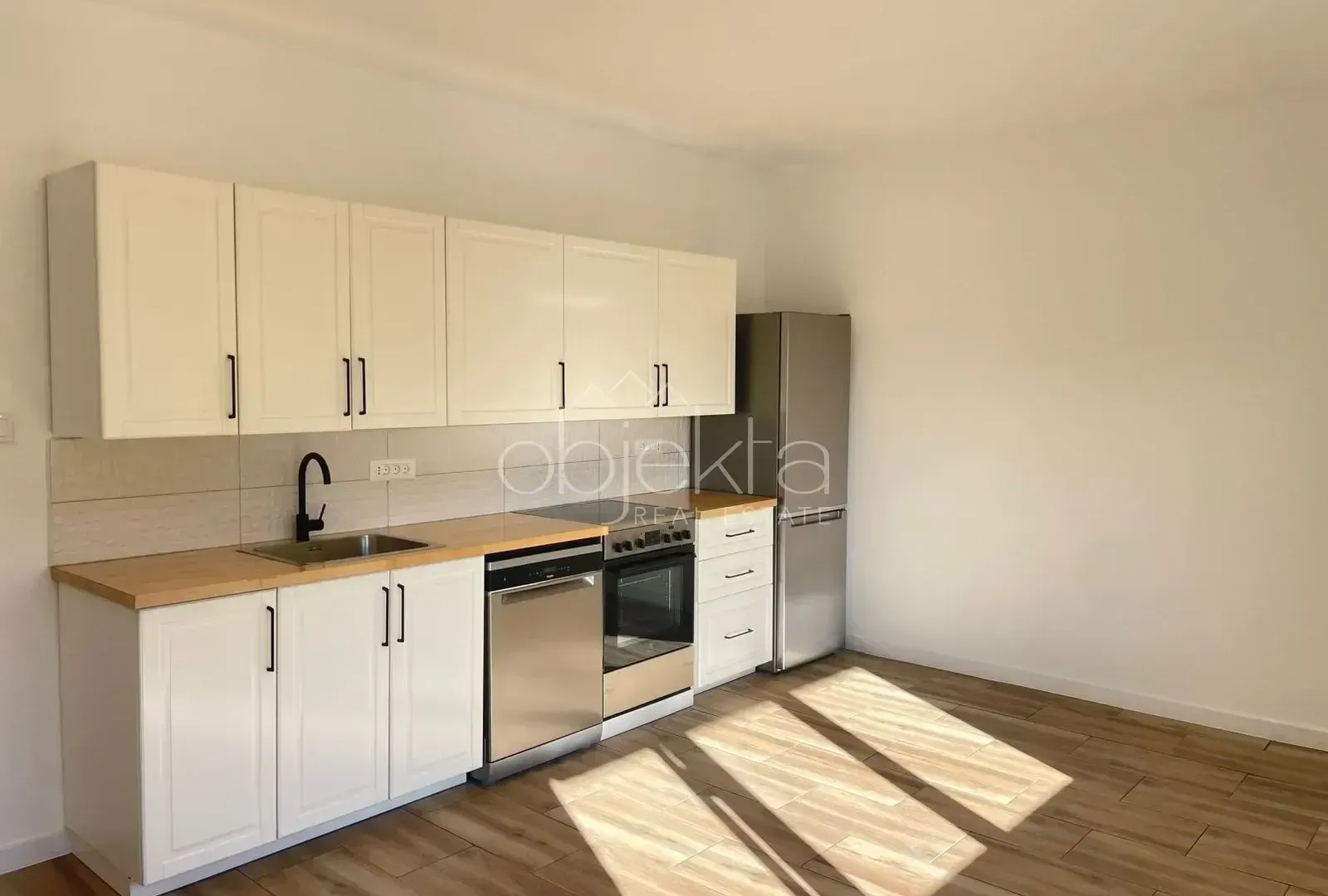 Prodaja, kuća, 118m², Tivat, Crna Gora
