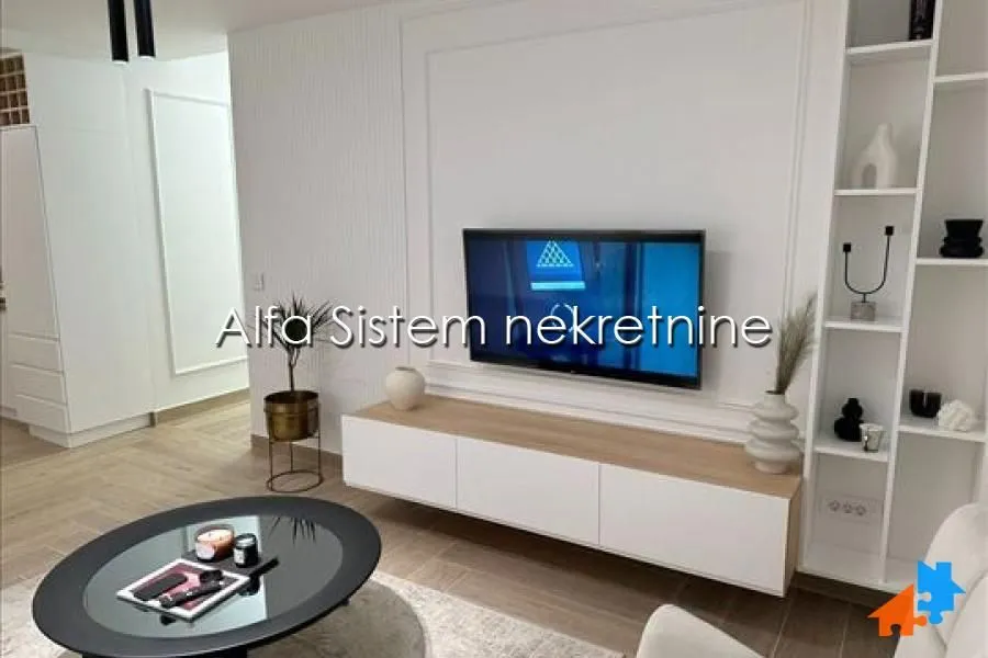 Rent, two bedroom apartment, 55m², Stari Grad, Beograd