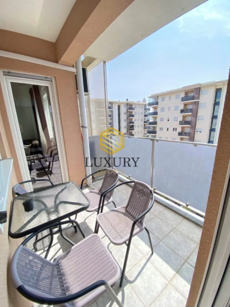 Rent, apartment, 76m², City Kvart, Podgorica