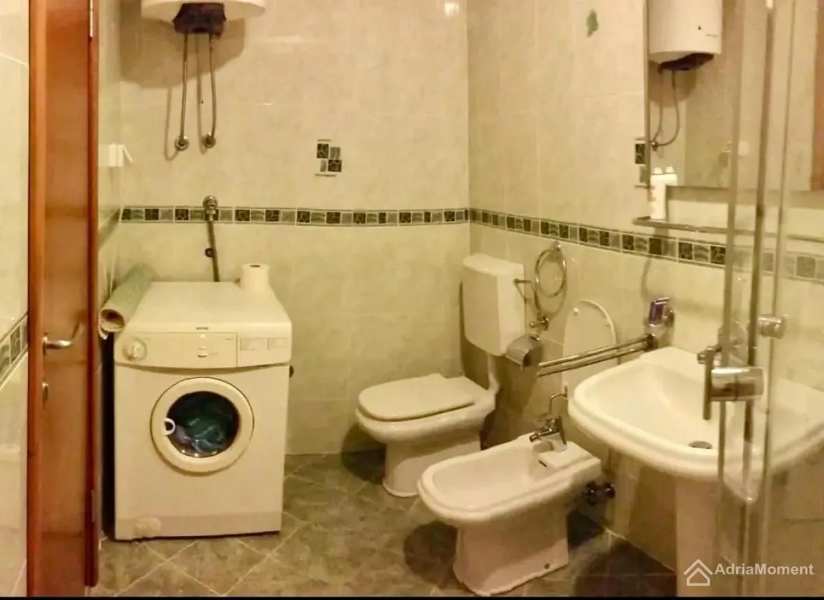 Sale, one bedroom apartment, 54m², Petrovac, Budva