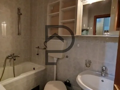 Izdavanje, stan, 55m², Zagorič, Podgorica - image 9