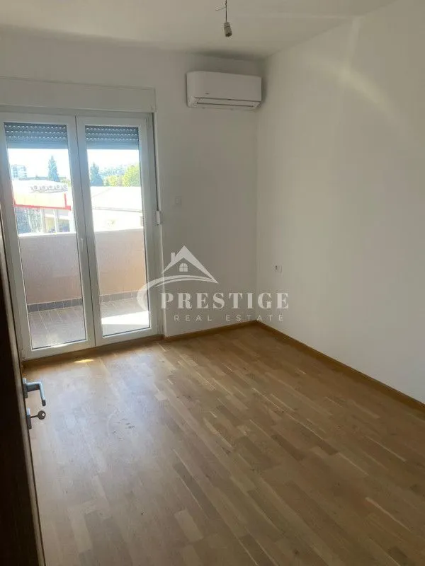 Prodaja, dvosoban stan, 73m², Pobrežje, Podgorica