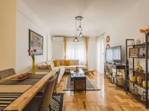 Prodaja, jednosoban stan, 45m², Podgorica, Crna Gora - image 1