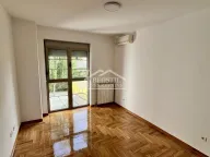 Izdavanje, kuća, 303m², Košutnjak, Beograd - image 14