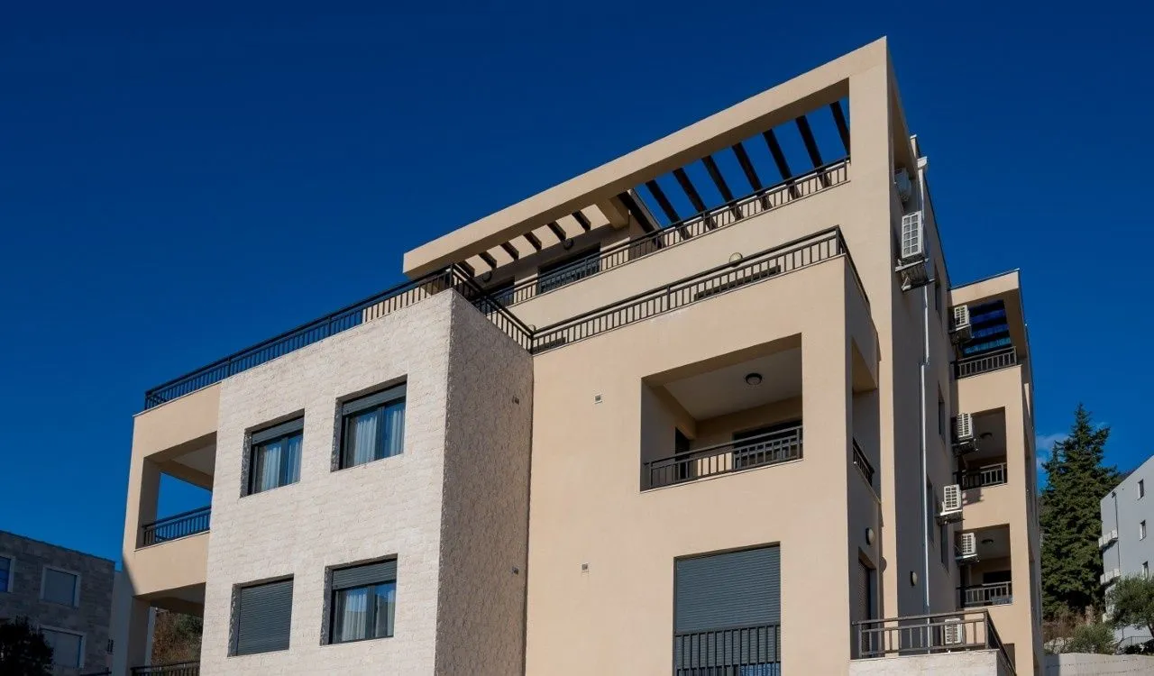 Prodaja, dvosoban stan, 63m², Pod Kuk, Tivat