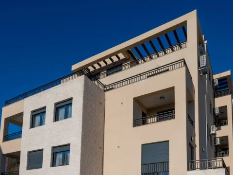 Sale, two bedroom apartment, 63m², Pod Kuk, Tivat - image 19