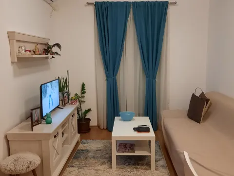 Izdavanje, dvosoban stan, 30m², Zabjelo, Podgorica - image 1