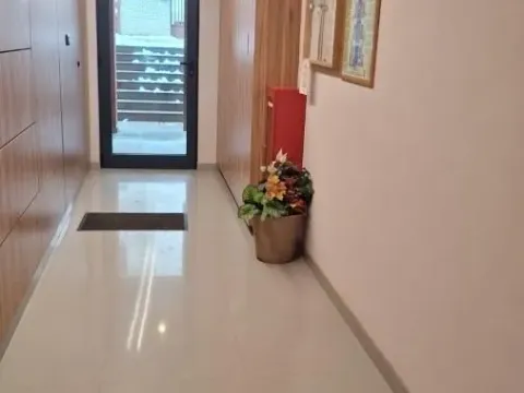 Izdavanje, trosoban stan, 72m², Autokomanda, Voždovac Sve Podlokacije - image 11