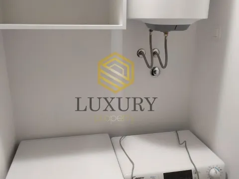 Izdavanje, trosoban stan, 93m², Master Kvart, Podgorica - image 11