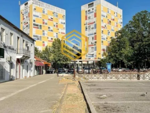 Izdavanje, jednosoban stan, 58m², Centar, Podgorica - image 7
