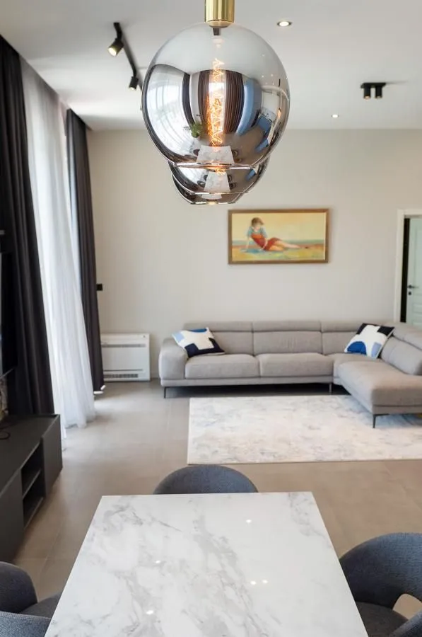 Prodaja, kuća, 320m², Herceg Novi, Crna Gora
