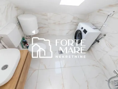 Prodaja, garsonjera, 36m², Herceg Novi, Crna Gora - image 10