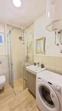 Sale, one bedroom apartment, 49m², Budva, Crna Gora - image 8