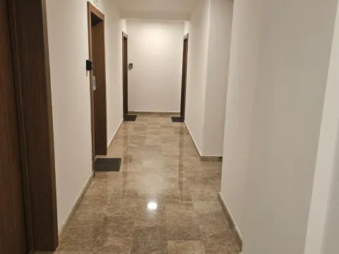 Rent, one bedroom apartment, 62m², Bečići, Budva - image 23