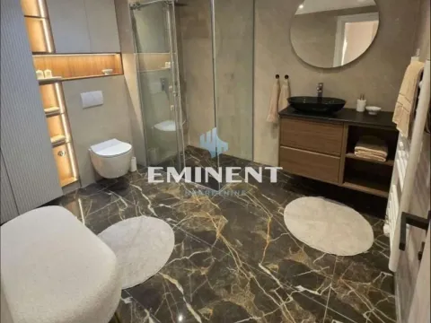 Izdavanje, trosoban stan, 114m², Vračar Hram, Vračar Sve Podlokacije - image 13