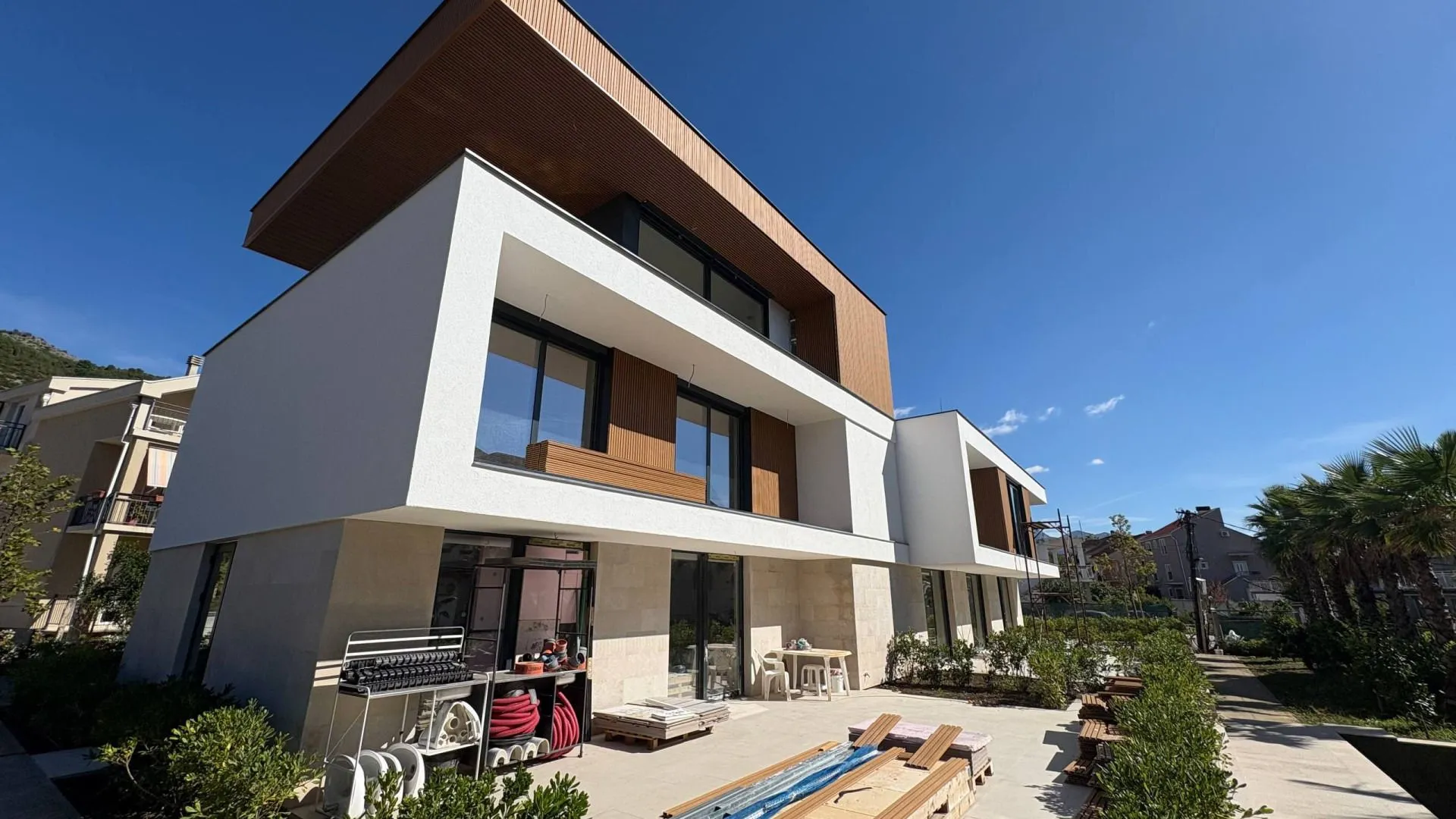 Sale, two bedroom apartment, 6177m², Tivat, Crna Gora