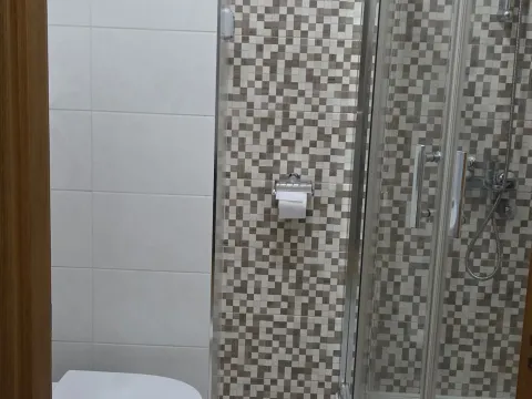 Izdavanje, jednosoban stan, 43m², City Kvart, Podgorica - image 5