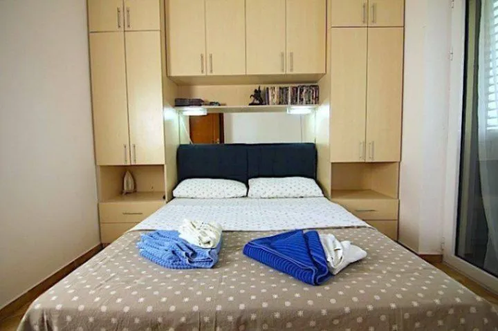 Sale, one bedroom apartment, 42m², Dobrota, Kotor