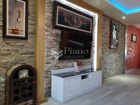 Rent, three bedroom apartment, 140m², Zabjelo, Podgorica - image 2
